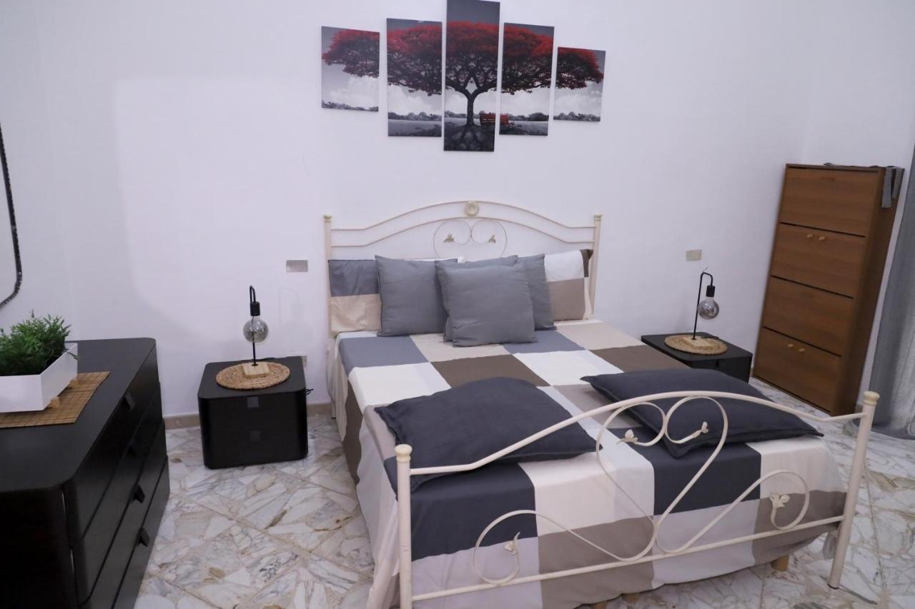 Casa Vacanza Federica Bari Bagian luar foto